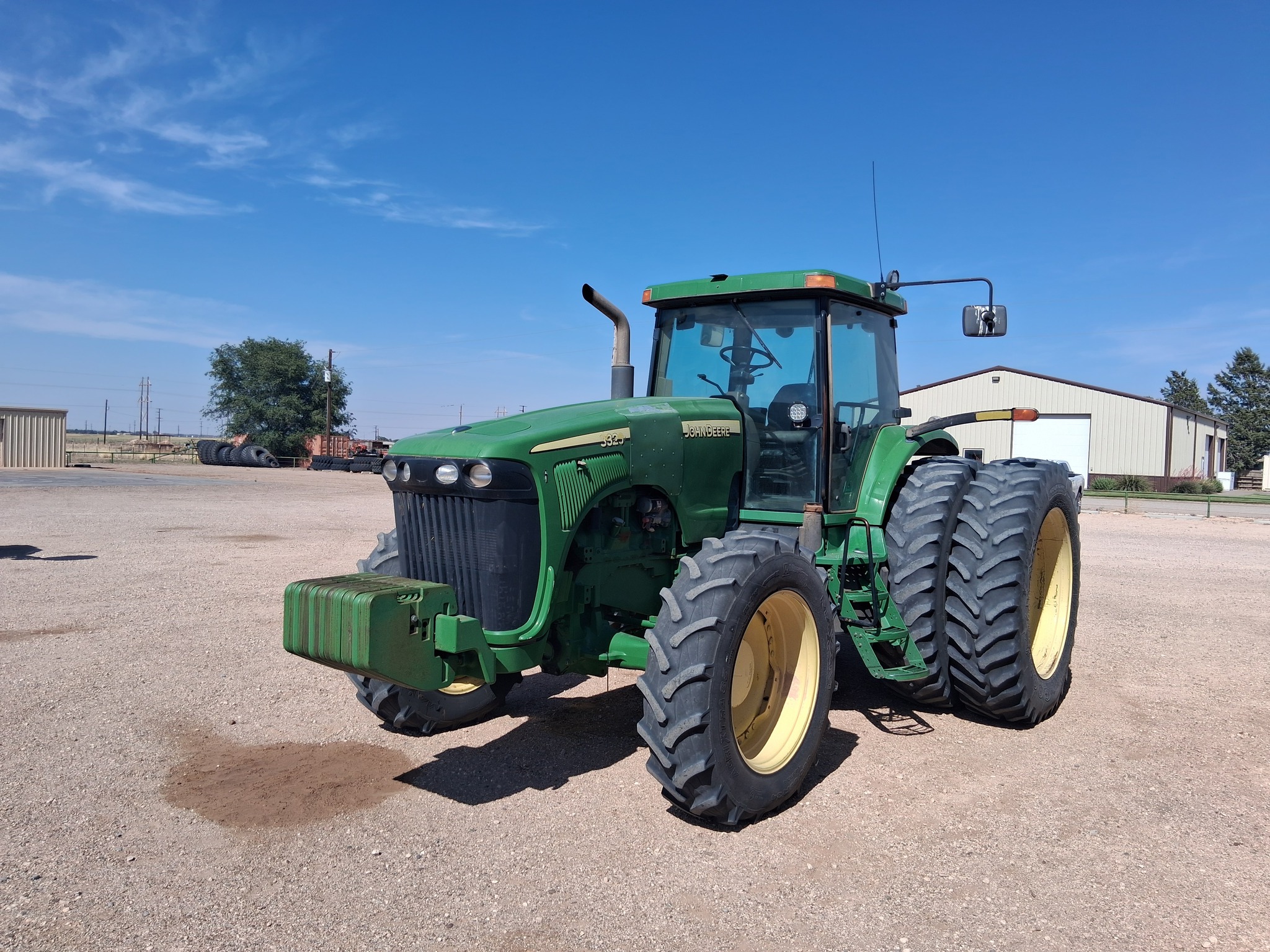 2002 John Deere  8320